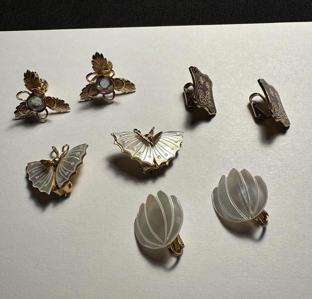 Lot Of 4 Gold Tone Clip on Screw On Earrings 1 Cloisonné Style 2 Mother Of Pearl